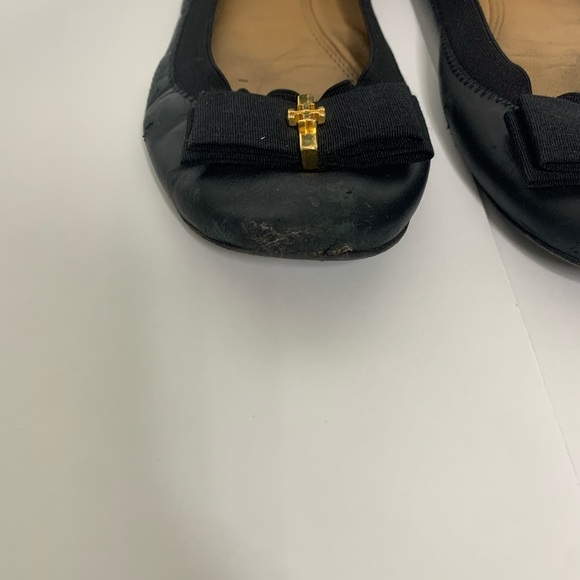 Tory Burch Black TLC Sedgewick Leather Flats W/ Gold Bow Detailing Size 9M - Picture 4 of 16